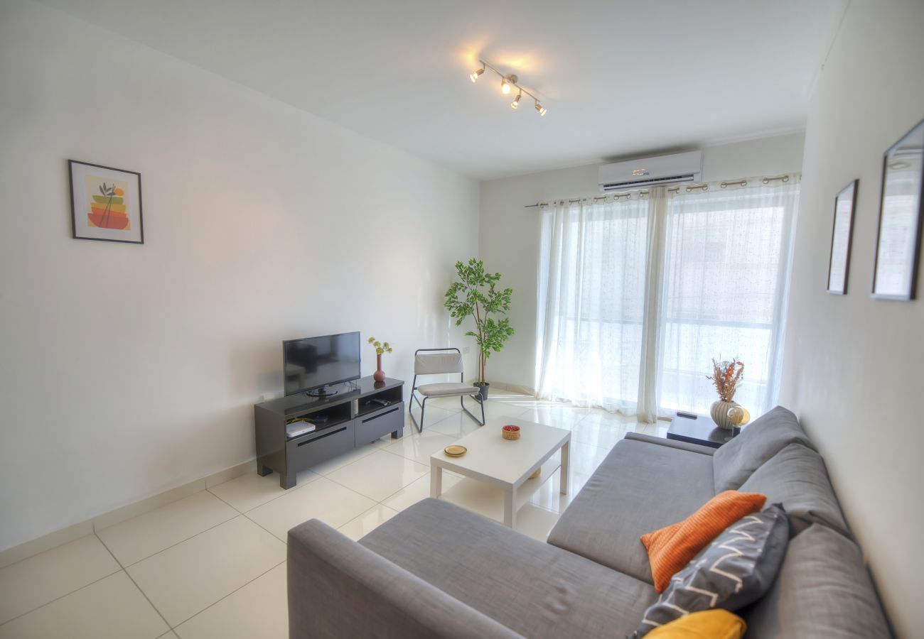 Apartamento en Gzira - Large and modern 2bedroom with balcony GLUB1-1