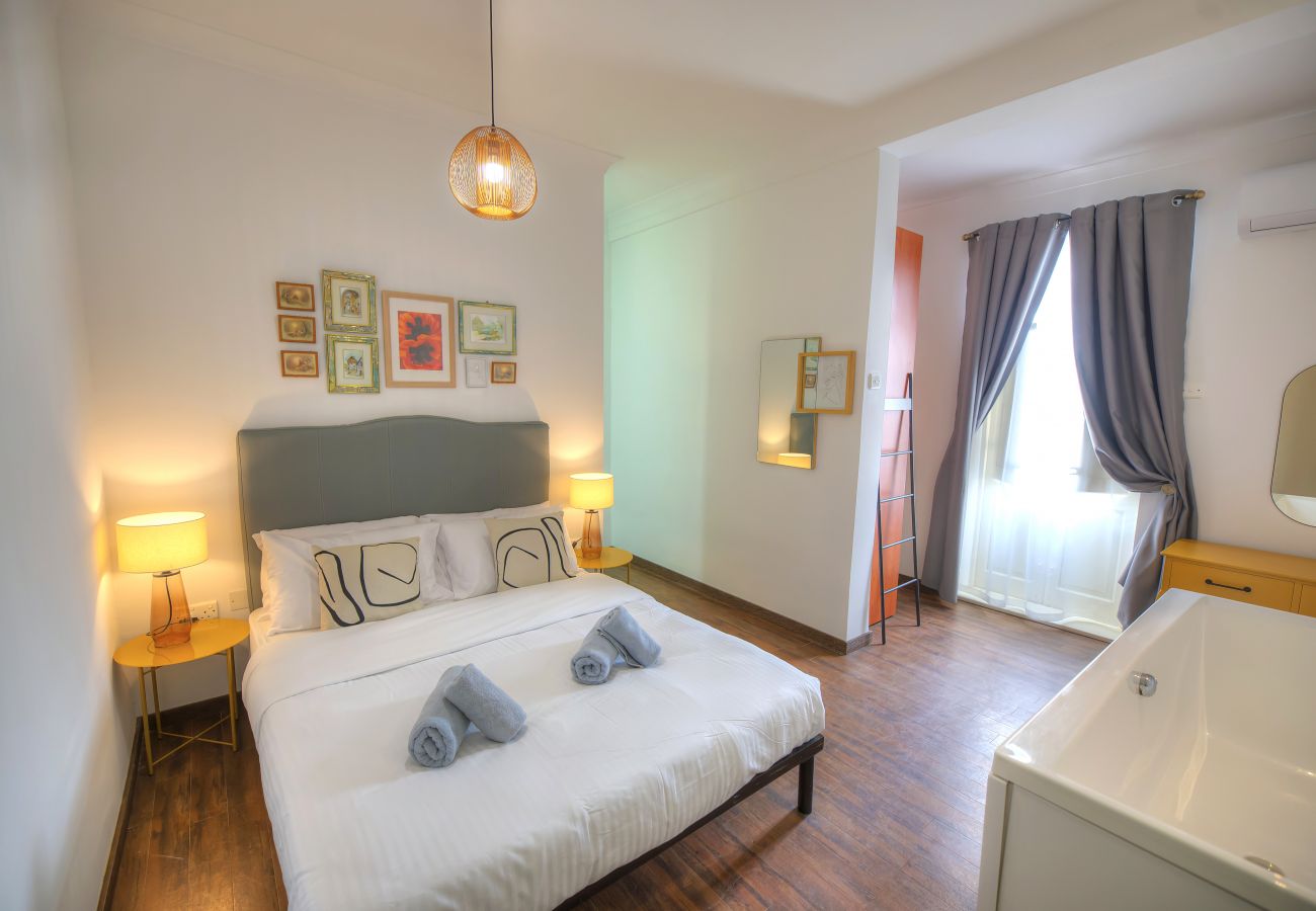 Apartamento en Sliema - Cozy 2bedroom apartment near Sliema ferries CESI1-1
