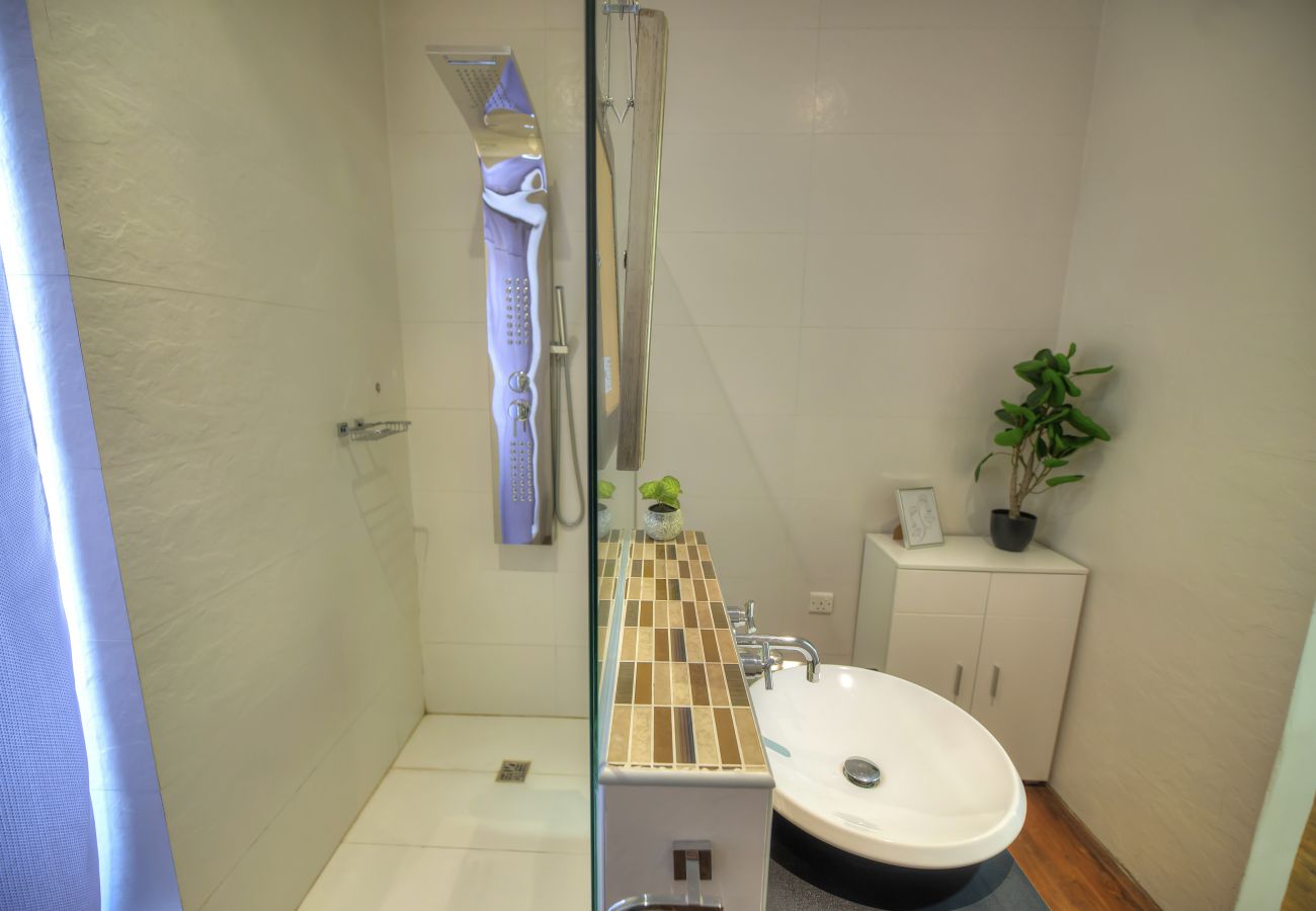 Apartamento en Sliema - Cozy 2bedroom apartment near Sliema ferries CESI1-1