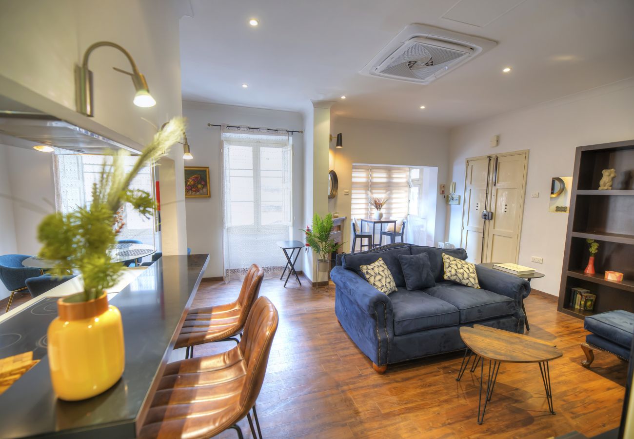 Apartamento en Sliema - Cozy 2bedroom apartment near Sliema ferries CESI1-1
