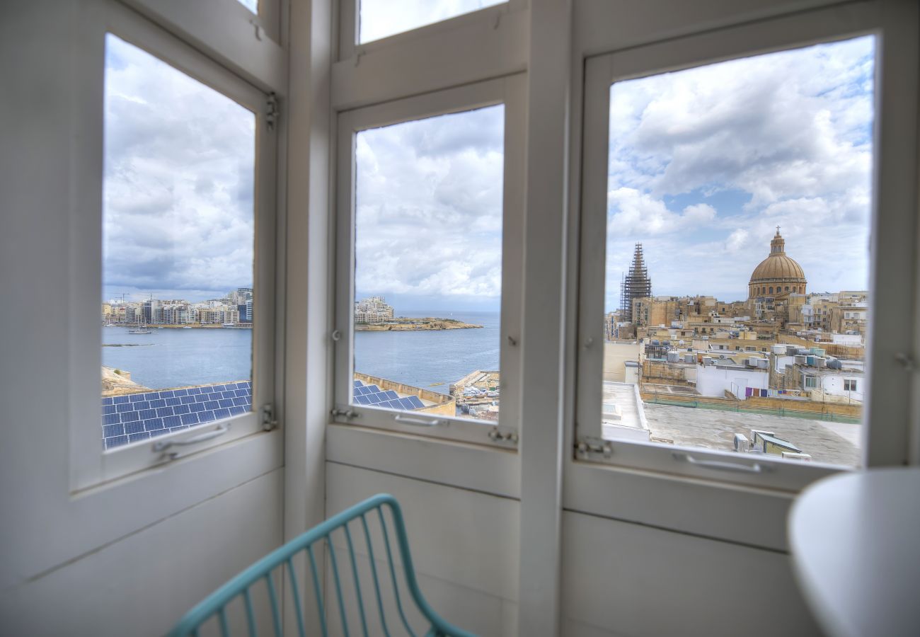 Apartamento en Valletta - Beautiful one bedroom seafront apartment VPAL1-1