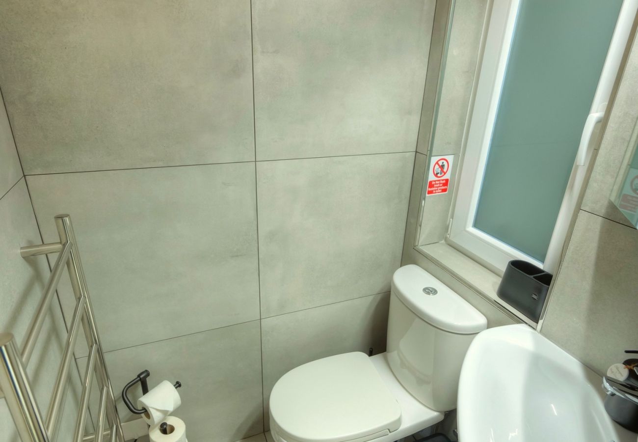 Apartamento en Valletta - Cozy flat 2 mins walk swim beach in Valletta MCRI1-1