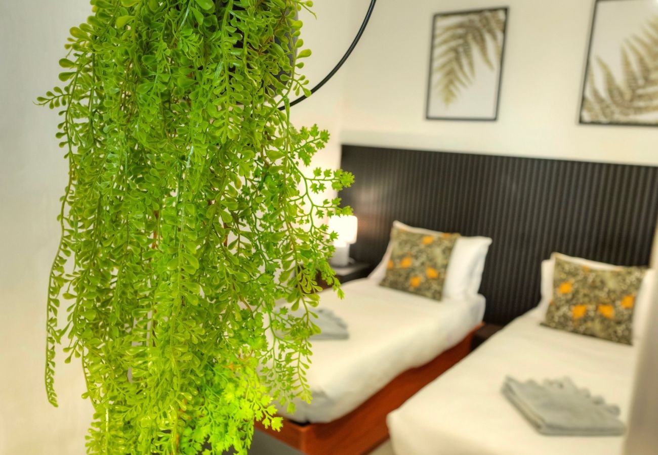 Apartamento en Valletta - Cozy flat 2 mins walk swim beach in Valletta MCRI1-1