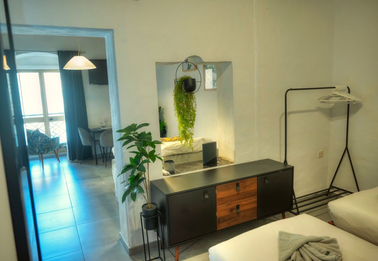 Apartamento en Valletta - Cozy flat 2 mins walk swim beach in Valletta MCRI1-1