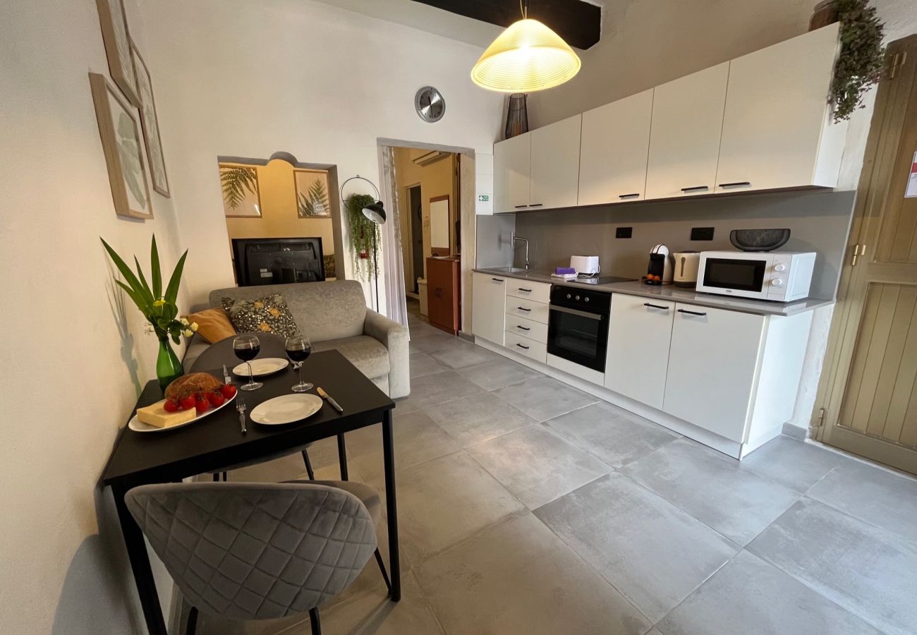 Apartamento en Valletta - Cozy flat 2 mins walk swim beach in Valletta MCRI1-1