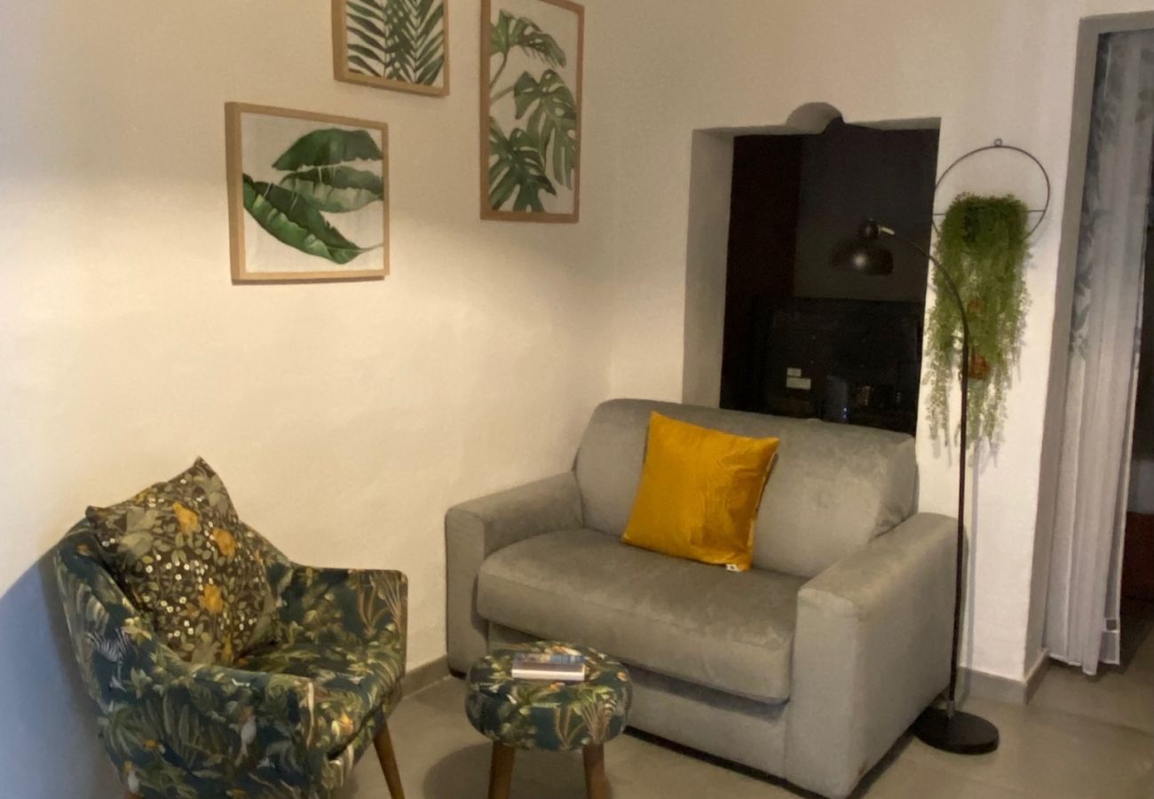 Apartamento en Valletta - Cozy flat 2 mins walk swim beach in Valletta MCRI1-1