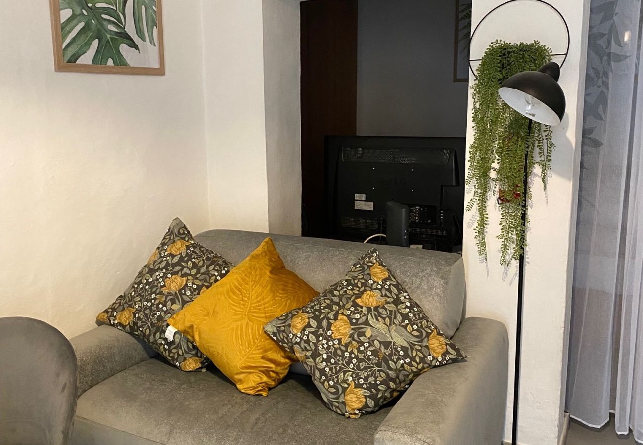 Apartamento en Valletta - Cozy flat 2 mins walk swim beach in Valletta MCRI1-1
