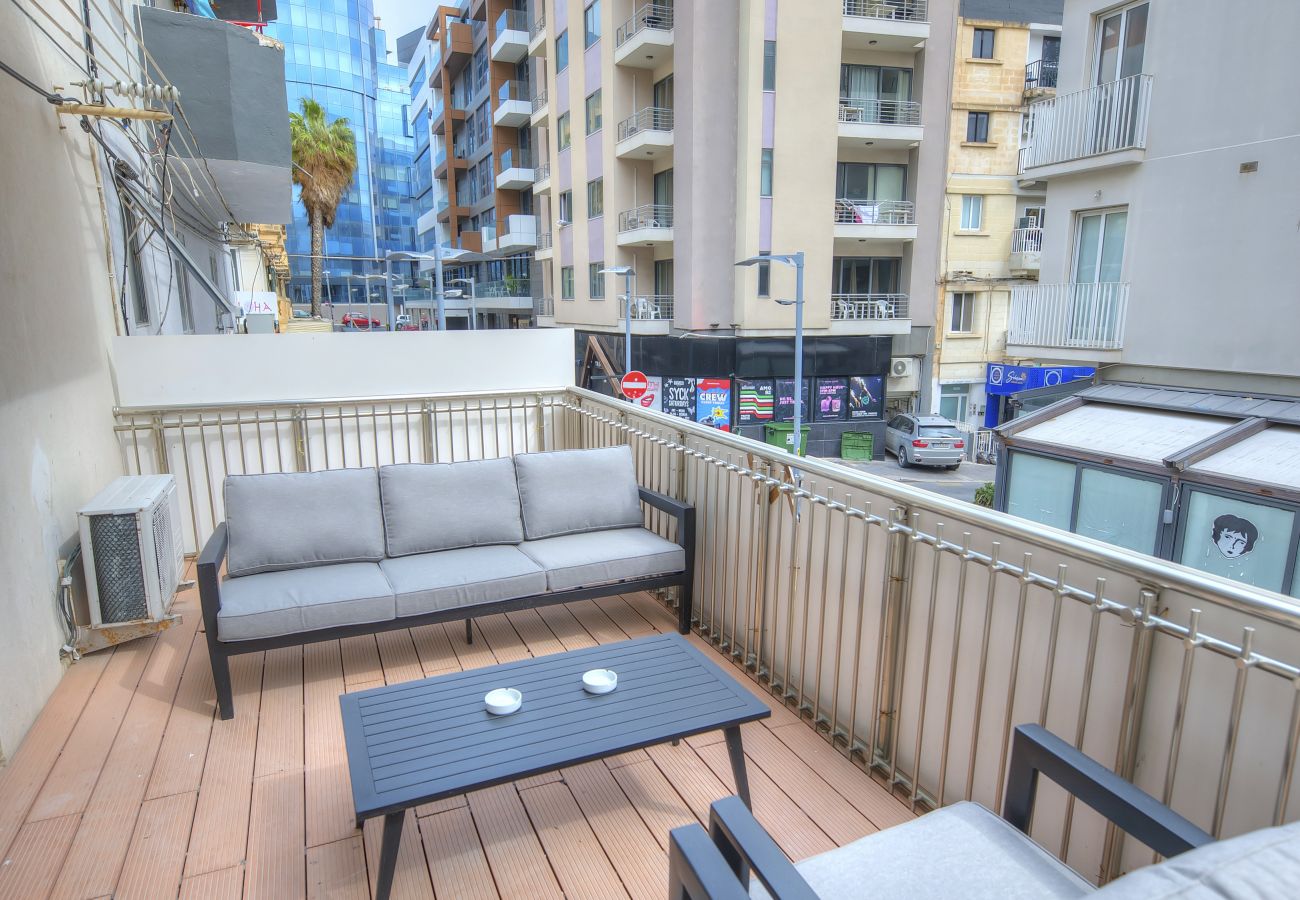 Apartamento en St Julian's - 2bedroom with large terrace in Paceville JPOR1-1