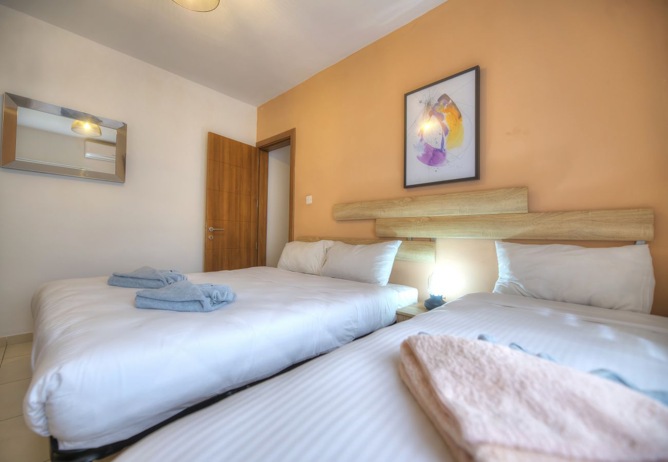 Apartamento en St Julian's - 2bedroom with large terrace in Paceville JPOR1-1