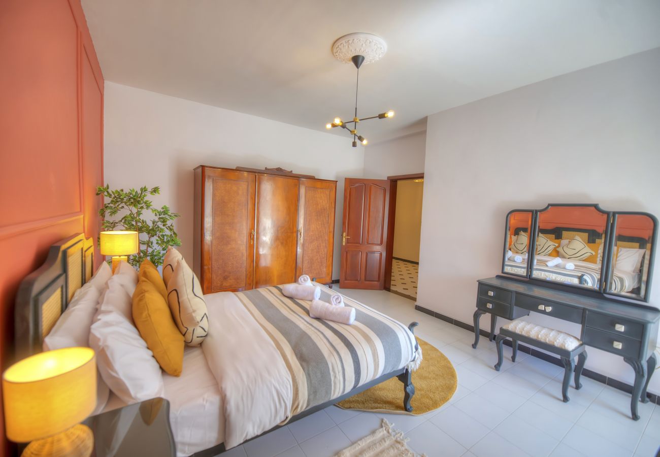 Apartamento en Sliema - Beautifully furnished seafront 4 bedrooms GOSLM4