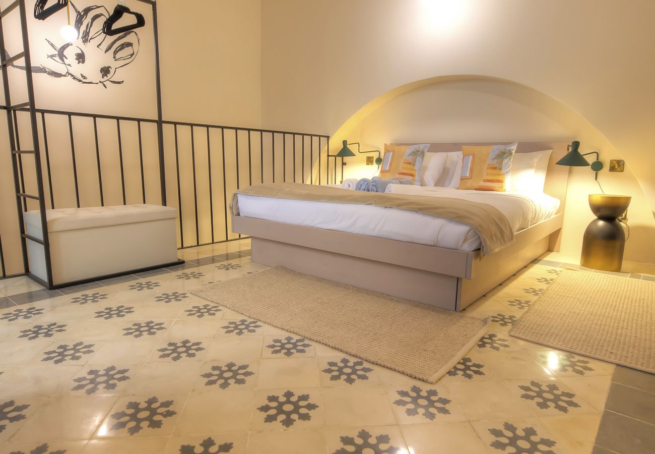 Apartamento en Valletta - Chic duplex maisonette in Valletta centre-DDEM4