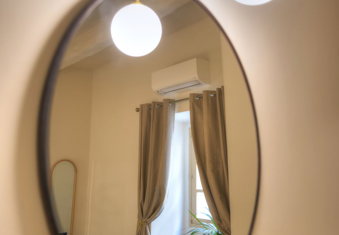 Apartamento en Valletta - Chic duplex maisonette in Valletta centre-DDEM4