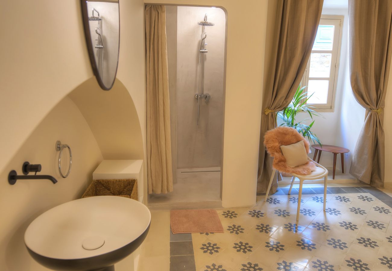 Apartamento en Valletta - Chic duplex maisonette in Valletta centre-DDEM4