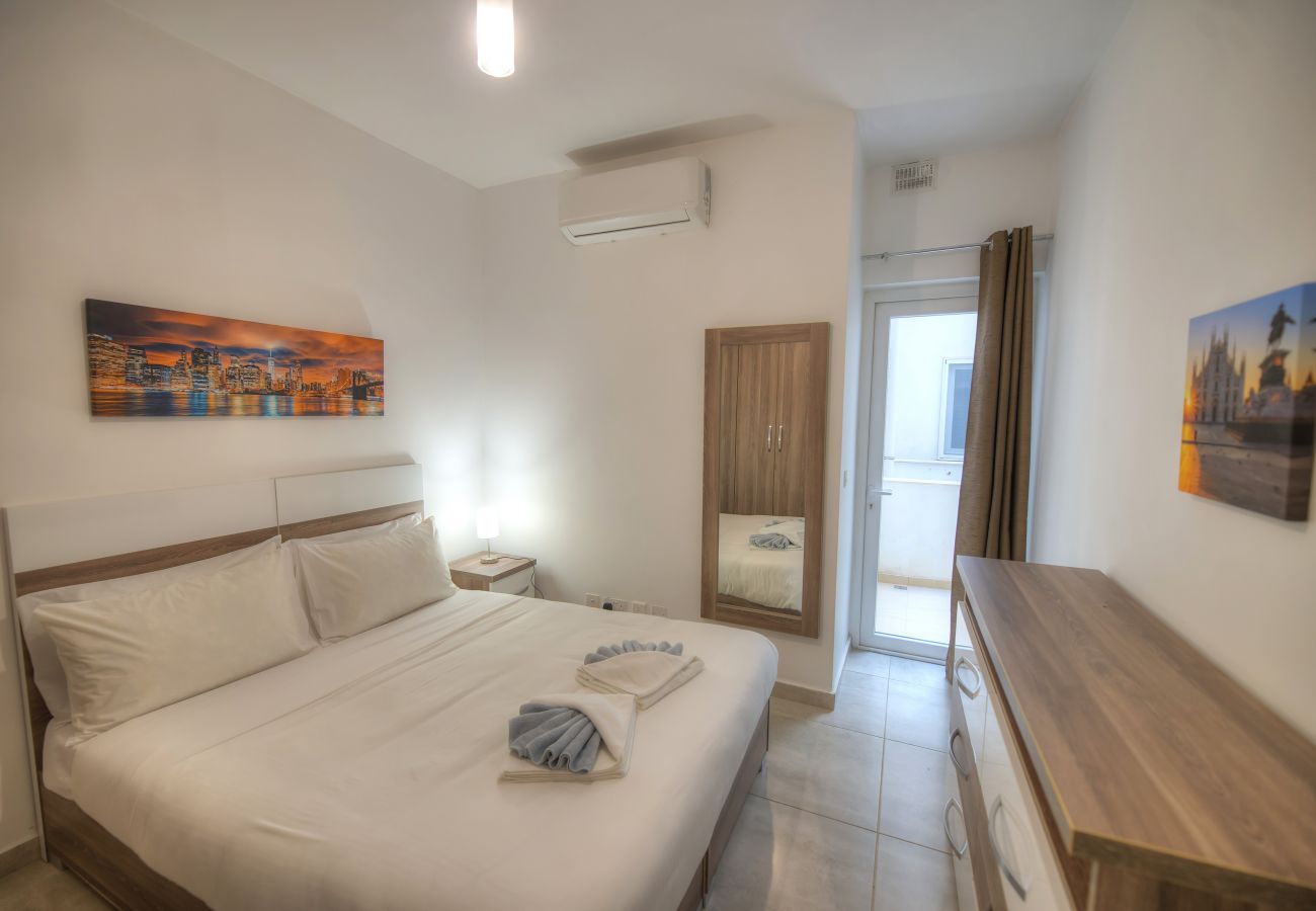 Apartamento en Gzira - Spacious & modern 3 bedroom near seafront JBOR1-1