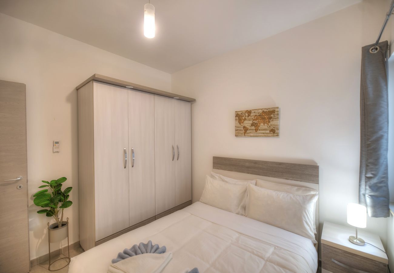 Apartamento en Gzira - Spacious & modern 3 bedroom near seafront JBOR1-1
