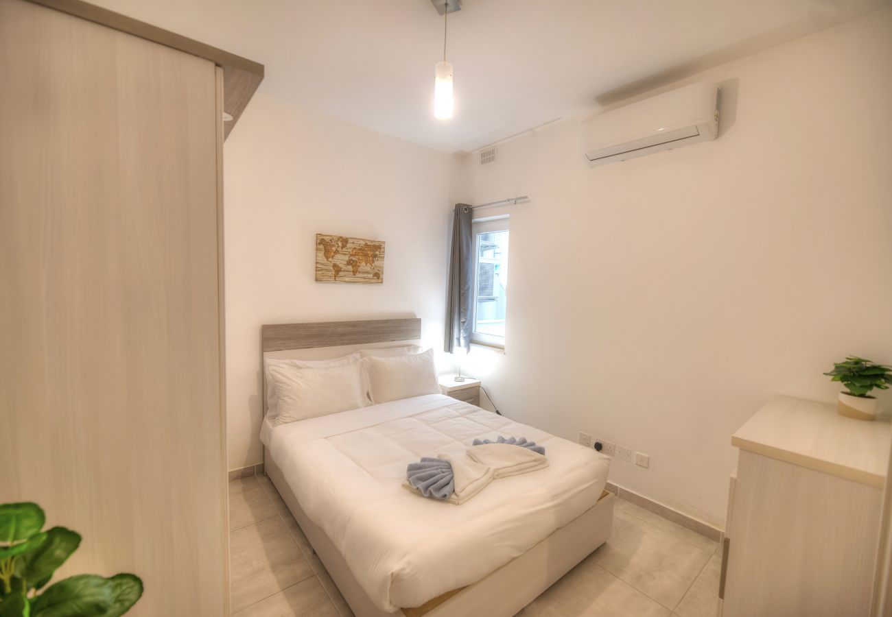 Apartamento en Gzira - Spacious & modern 3 bedroom near seafront JBOR1-1