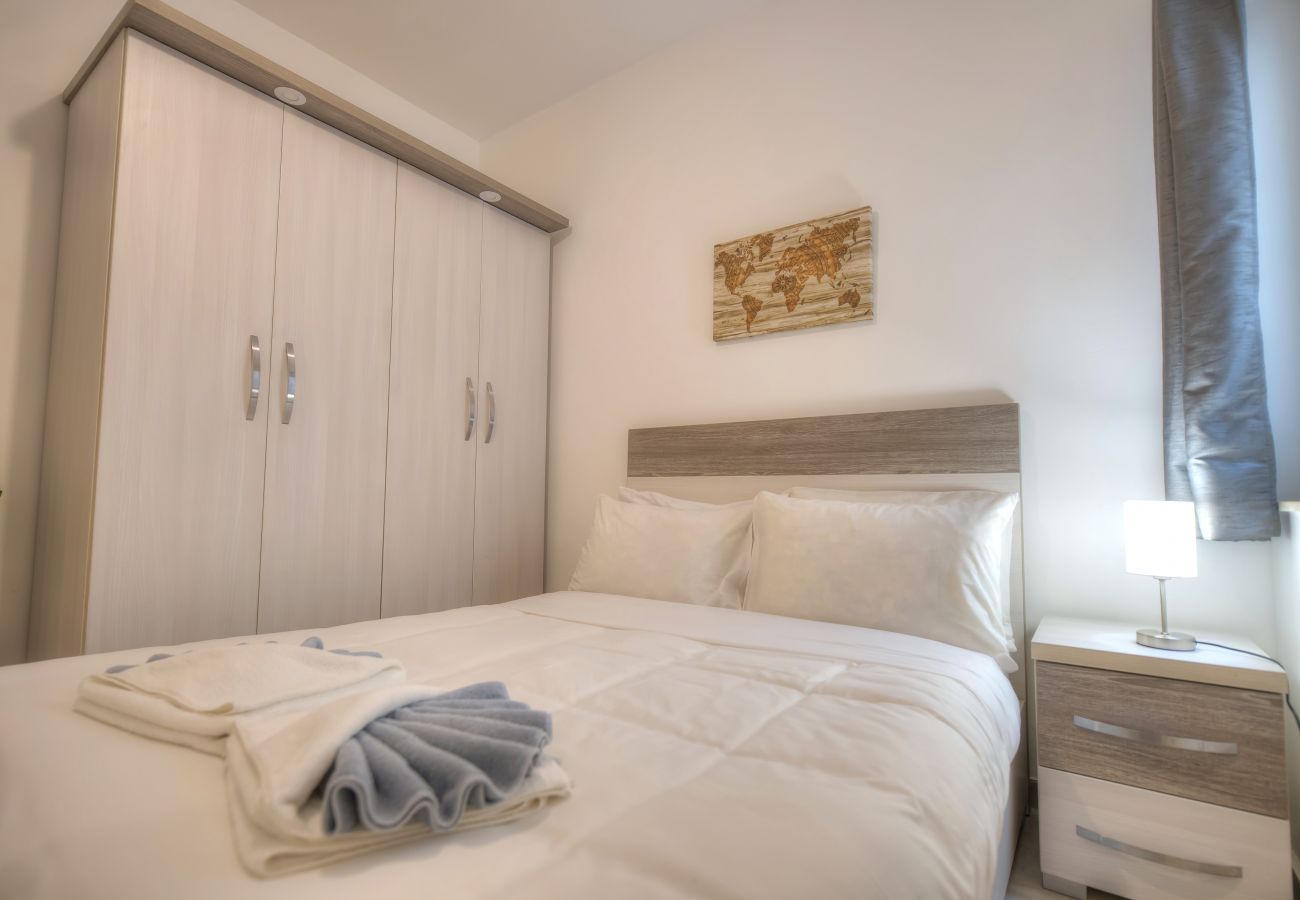 Apartamento en Gzira - Spacious & modern 3 bedroom near seafront JBOR1-1