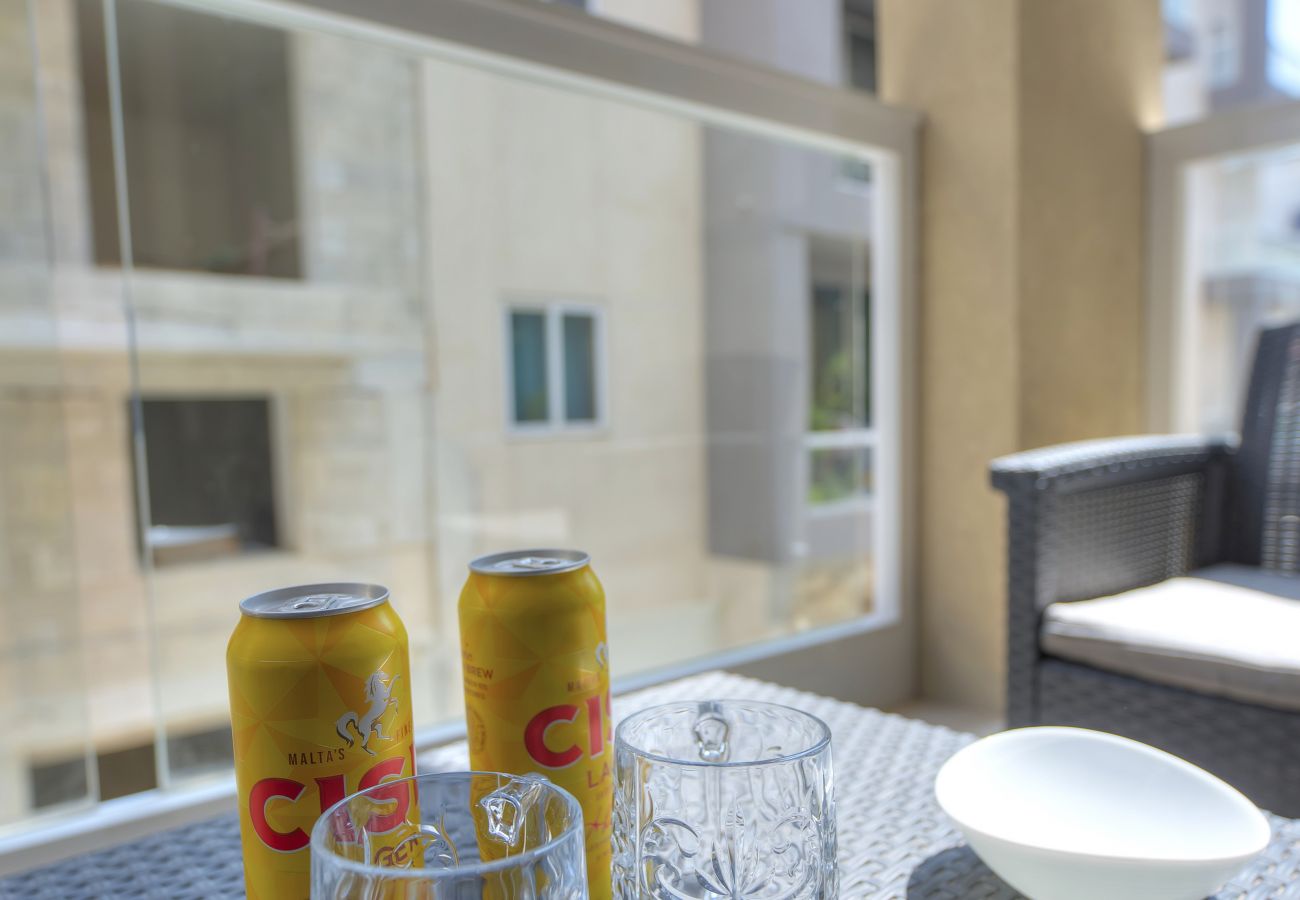 Apartamento en Gzira - Spacious & modern 3 bedroom near seafront JBOR1-1