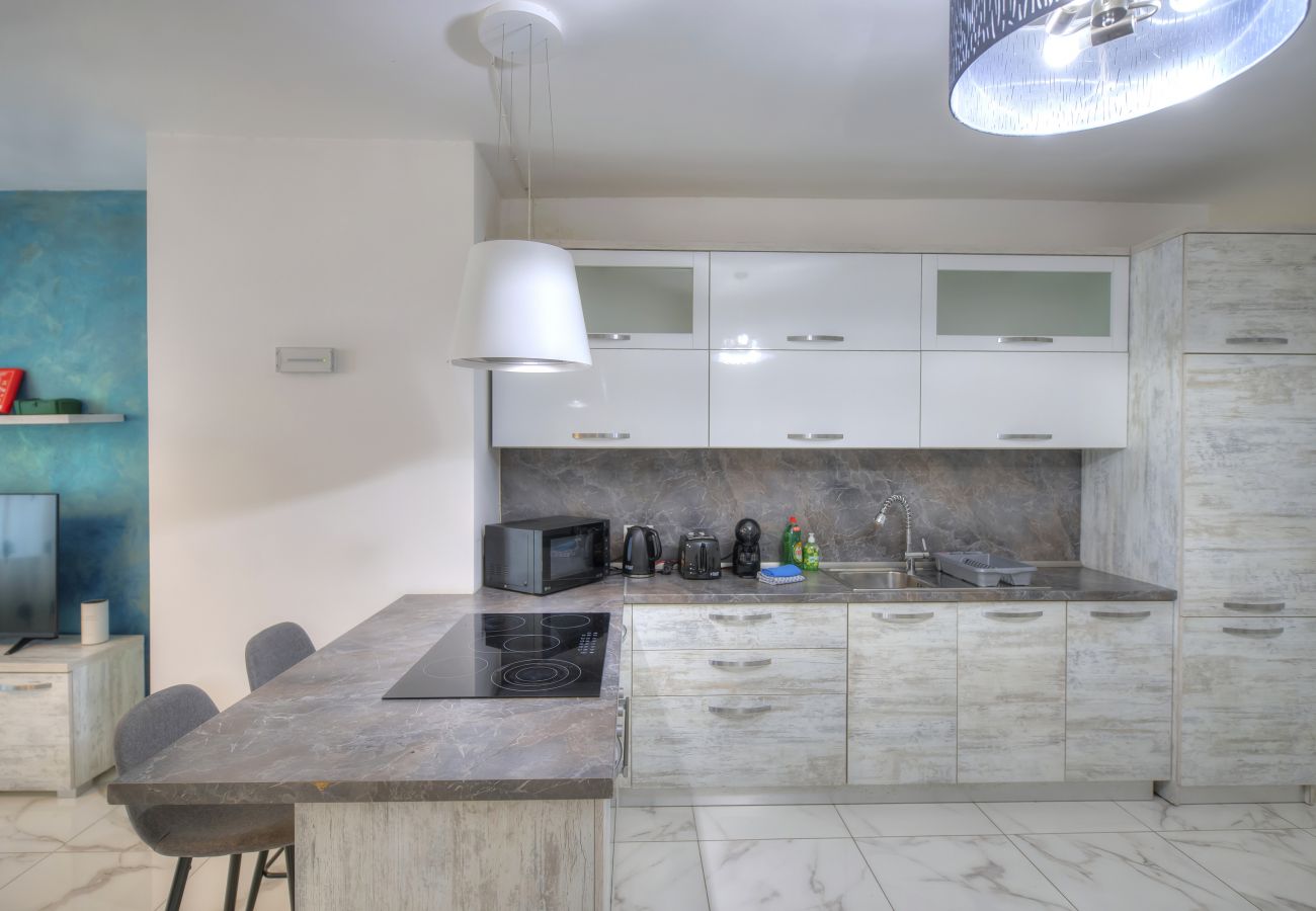 Apartamento en Gzira - Spacious & modern 3 bedroom near seafront JBOR1-1