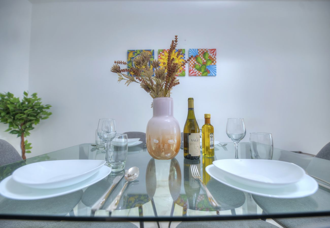 Apartamento en Gzira - Spacious & modern 3 bedroom near seafront JBOR1-1