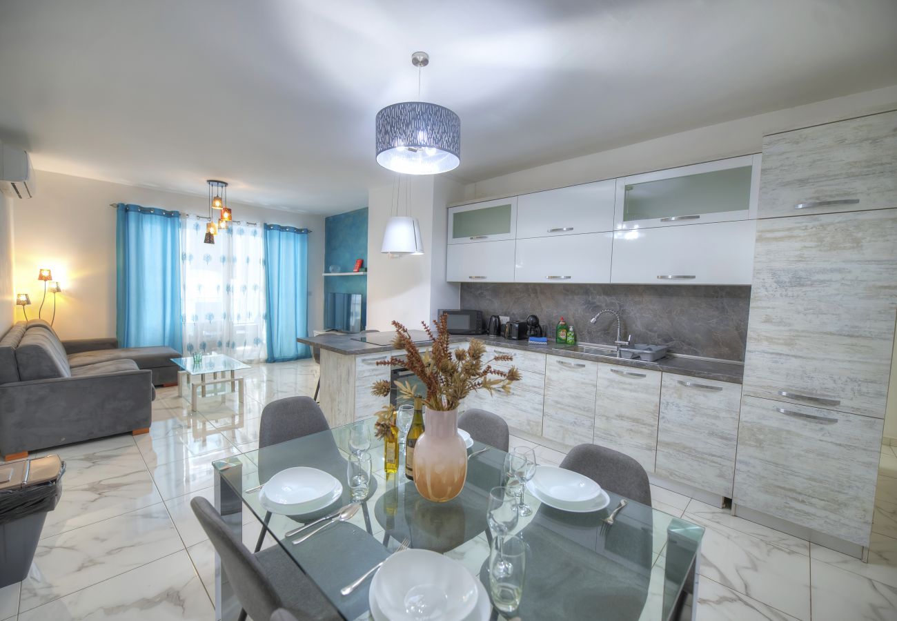 Apartamento en Gzira - Spacious & modern 3 bedroom near seafront JBOR1-1