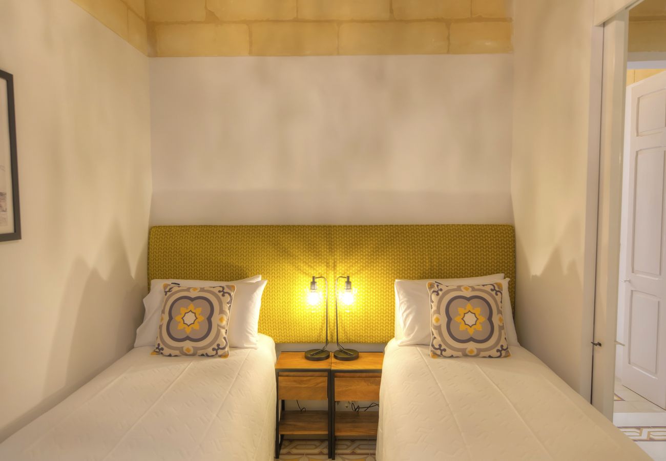 Apartamento en Valletta - Traditional & chic 2 bedrooms in Valletta IMCD1-1