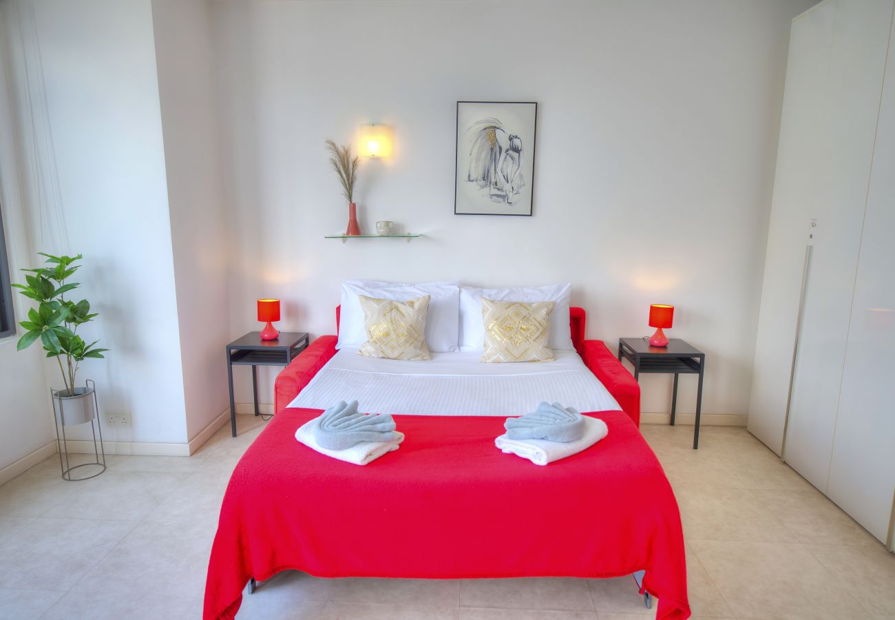 Apartamento en Sliema - Spacious 3bedrooms with spectacular views GOSLM-6