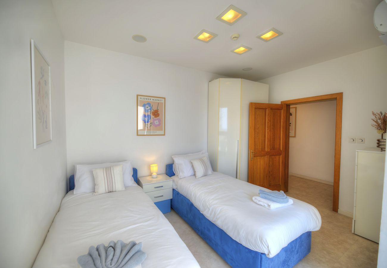 Apartamento en Sliema - Spacious 3bedrooms with spectacular views GOSLM-6