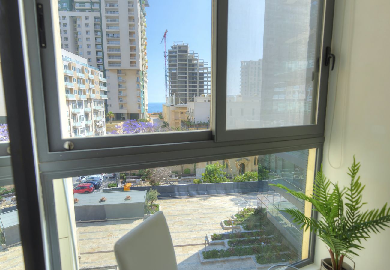 Apartamento en Sliema - Spacious 3bedrooms with spectacular views GOSLM-6