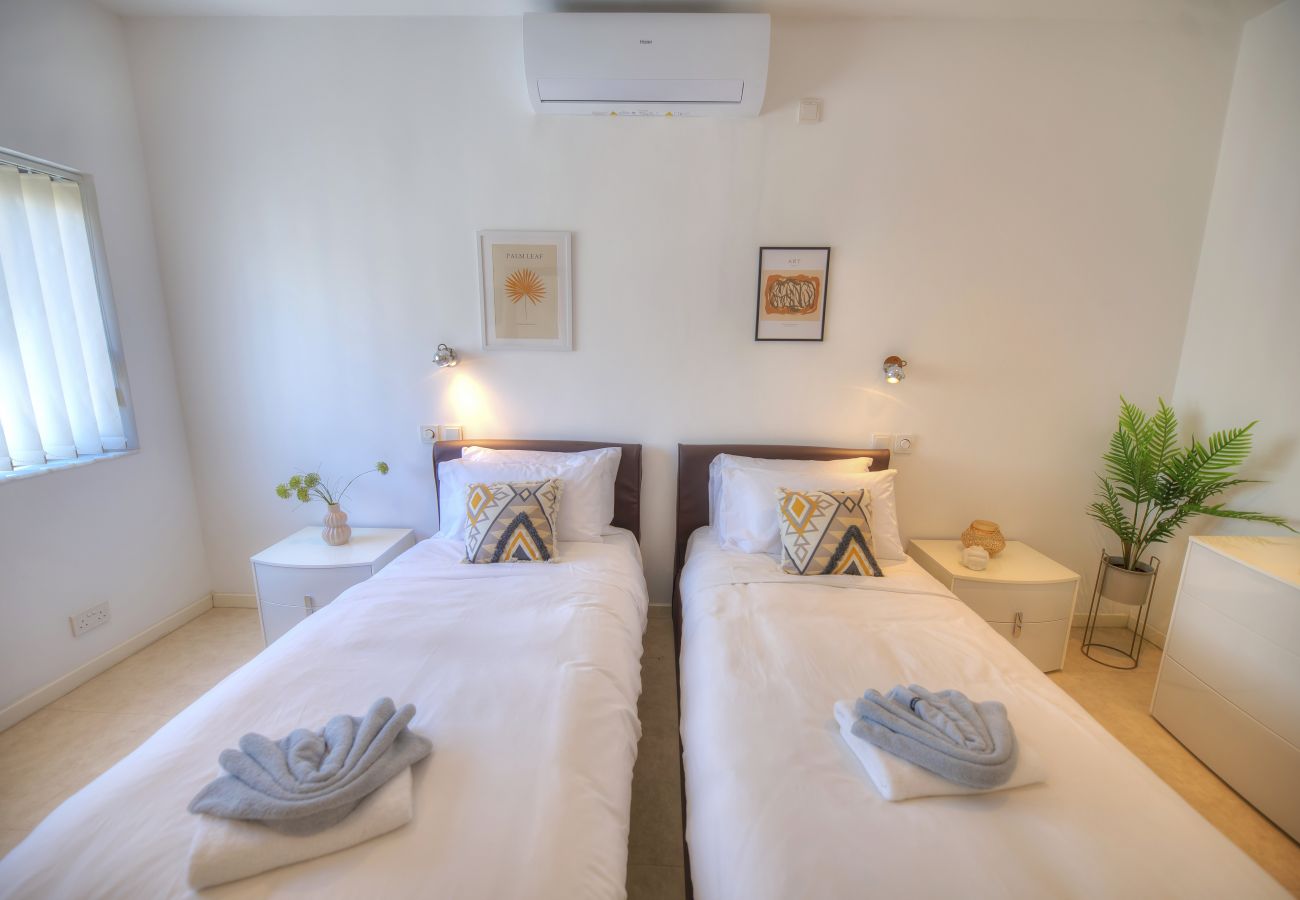 Apartamento en Sliema - Spacious 3bedrooms with spectacular views GOSLM-6
