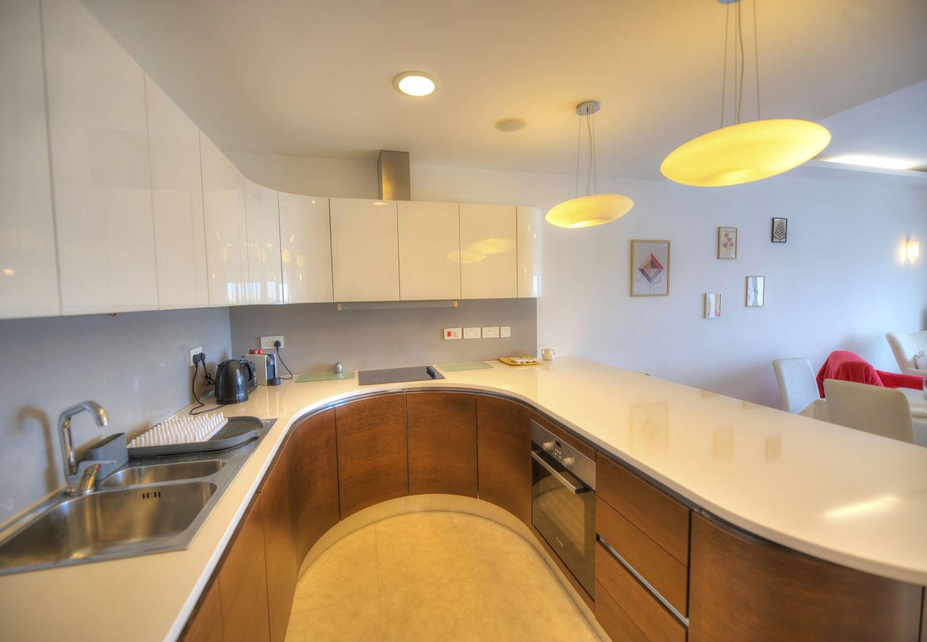 Apartamento en Sliema - Spacious 3bedrooms with spectacular views GOSLM-6