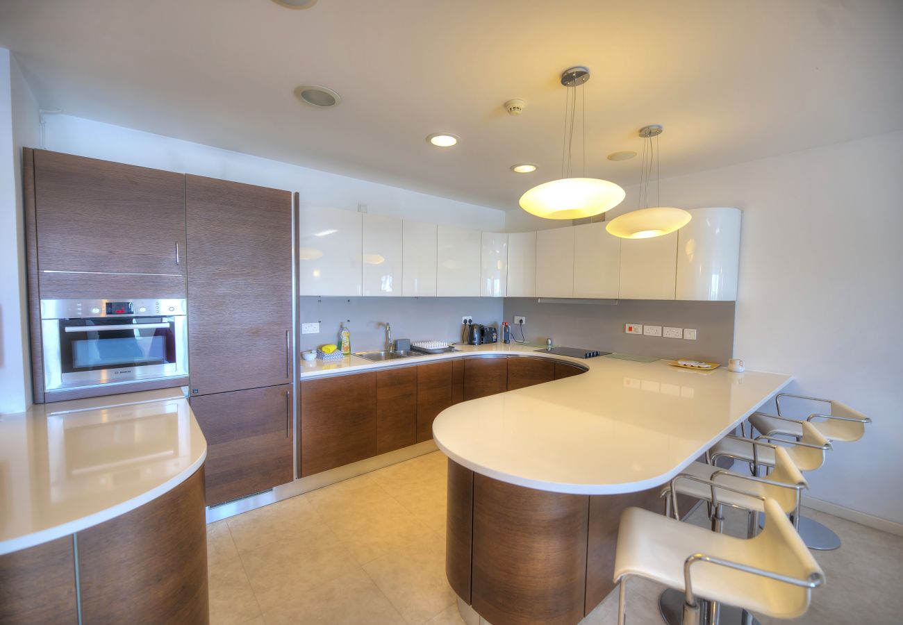 Apartamento en Sliema - Spacious 3bedrooms with spectacular views GOSLM-6