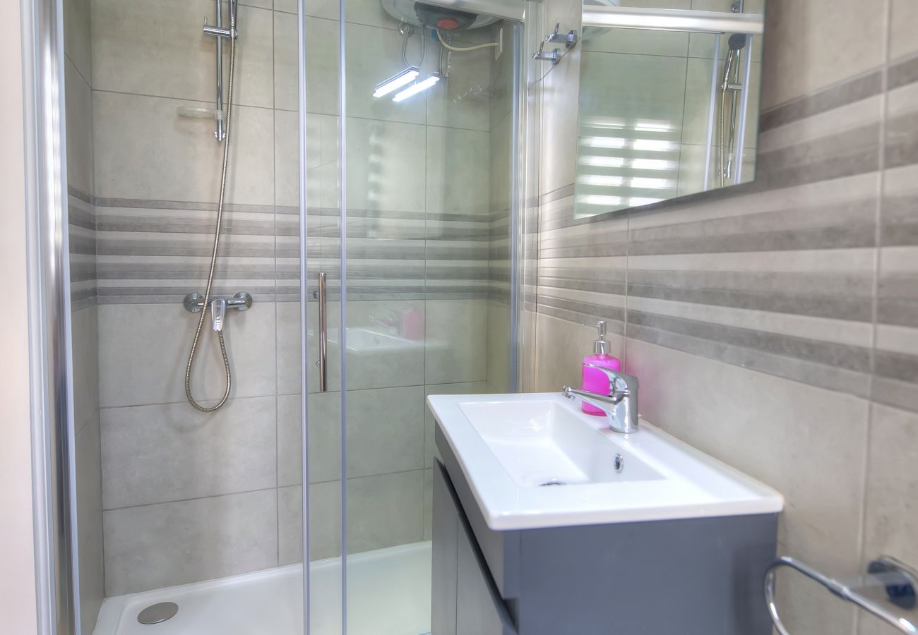 Apartamento en Sliema - Bright & cozy 3bedrooms with stunning views DLAP1-1
