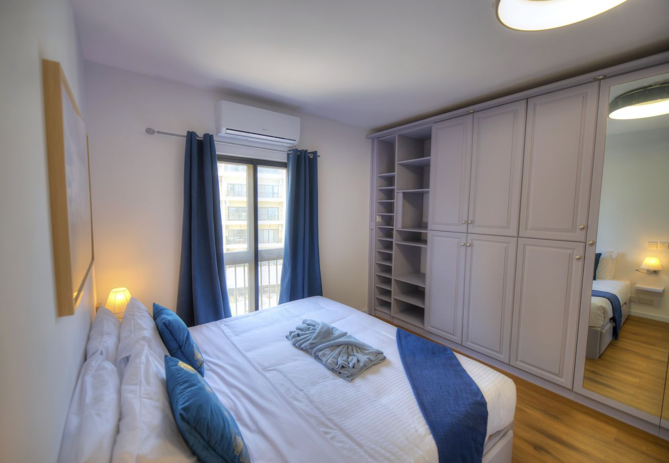 Apartamento en Sliema - Bright & cozy 3bedrooms with stunning views DLAP1-1