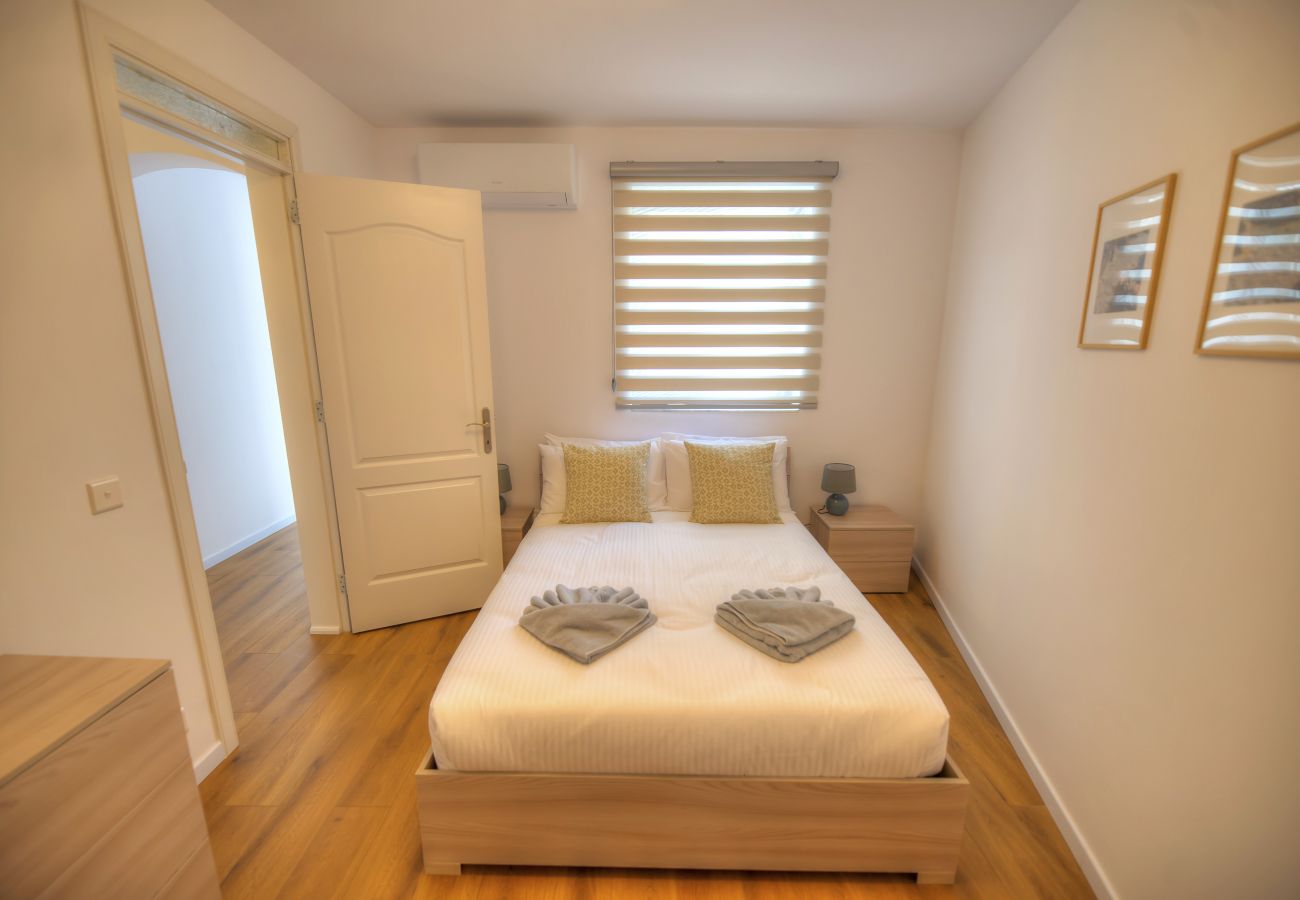 Apartamento en Sliema - Bright & cozy 3bedrooms with stunning views DLAP1-1