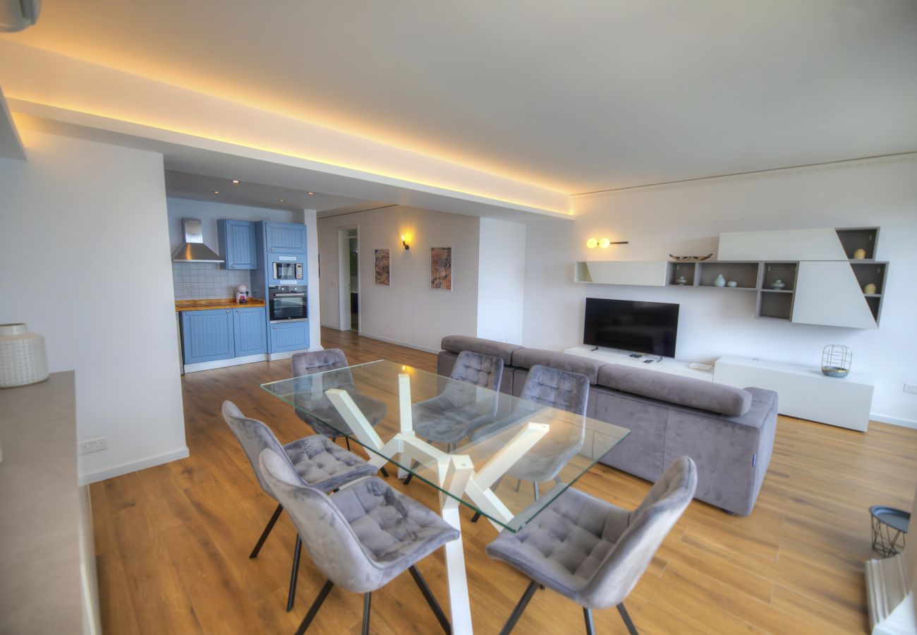 Apartamento en Sliema - Bright & cozy 3bedrooms with stunning views DLAP1-1