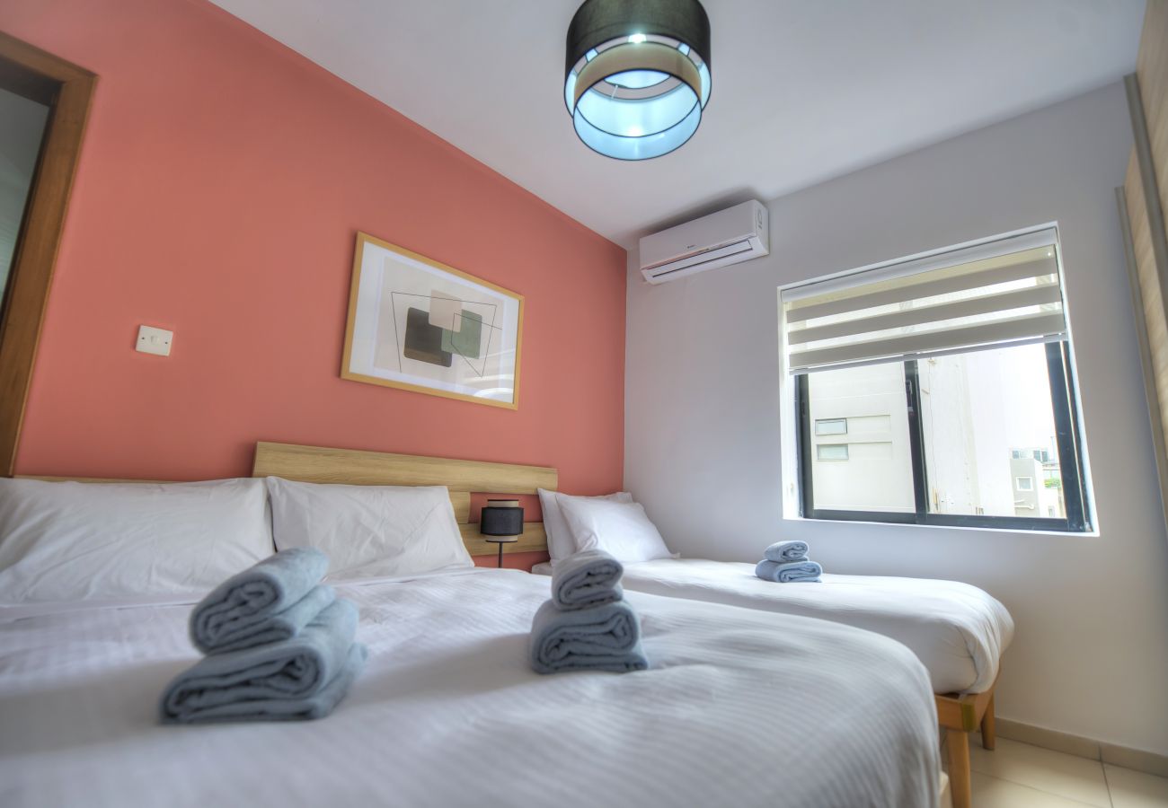 Apartamento en St Julian's - Comfortable 2bedrooms in Paceville, balcony JPOR3