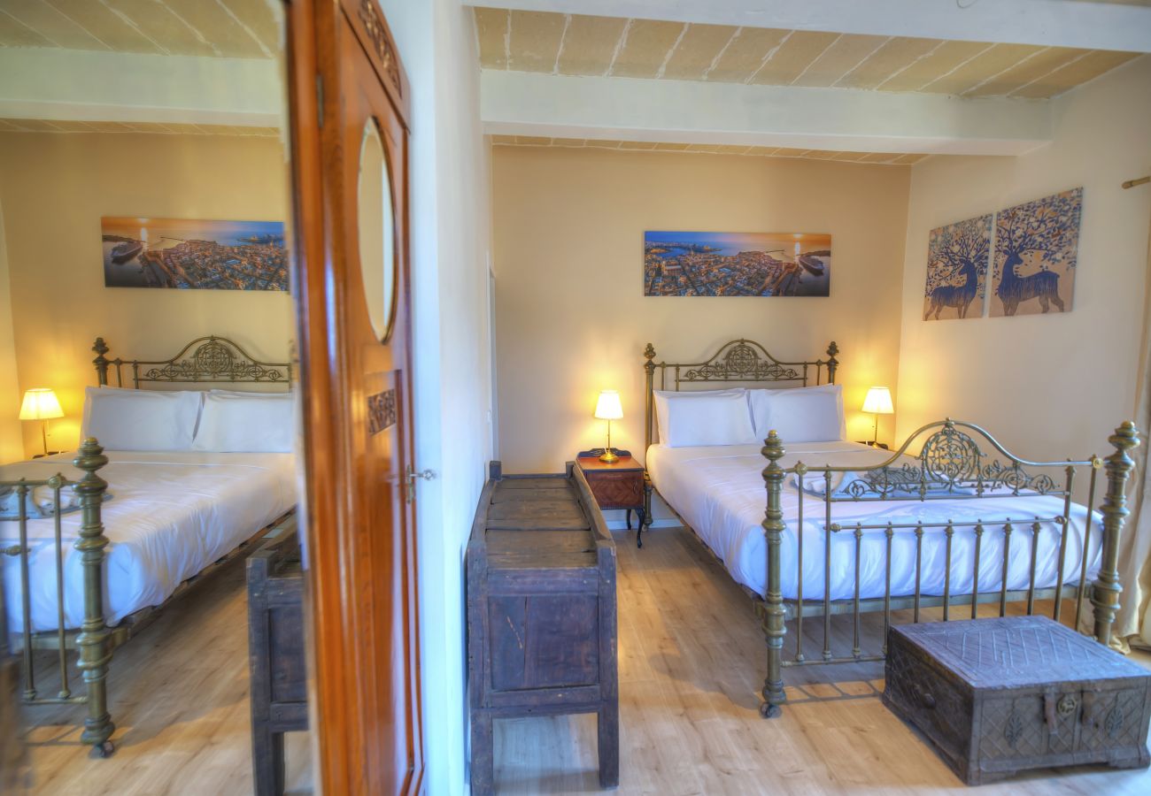 Apartamento en Valletta - Comfy 1 bedroom - Sun terrace & sea views GBUH1-1