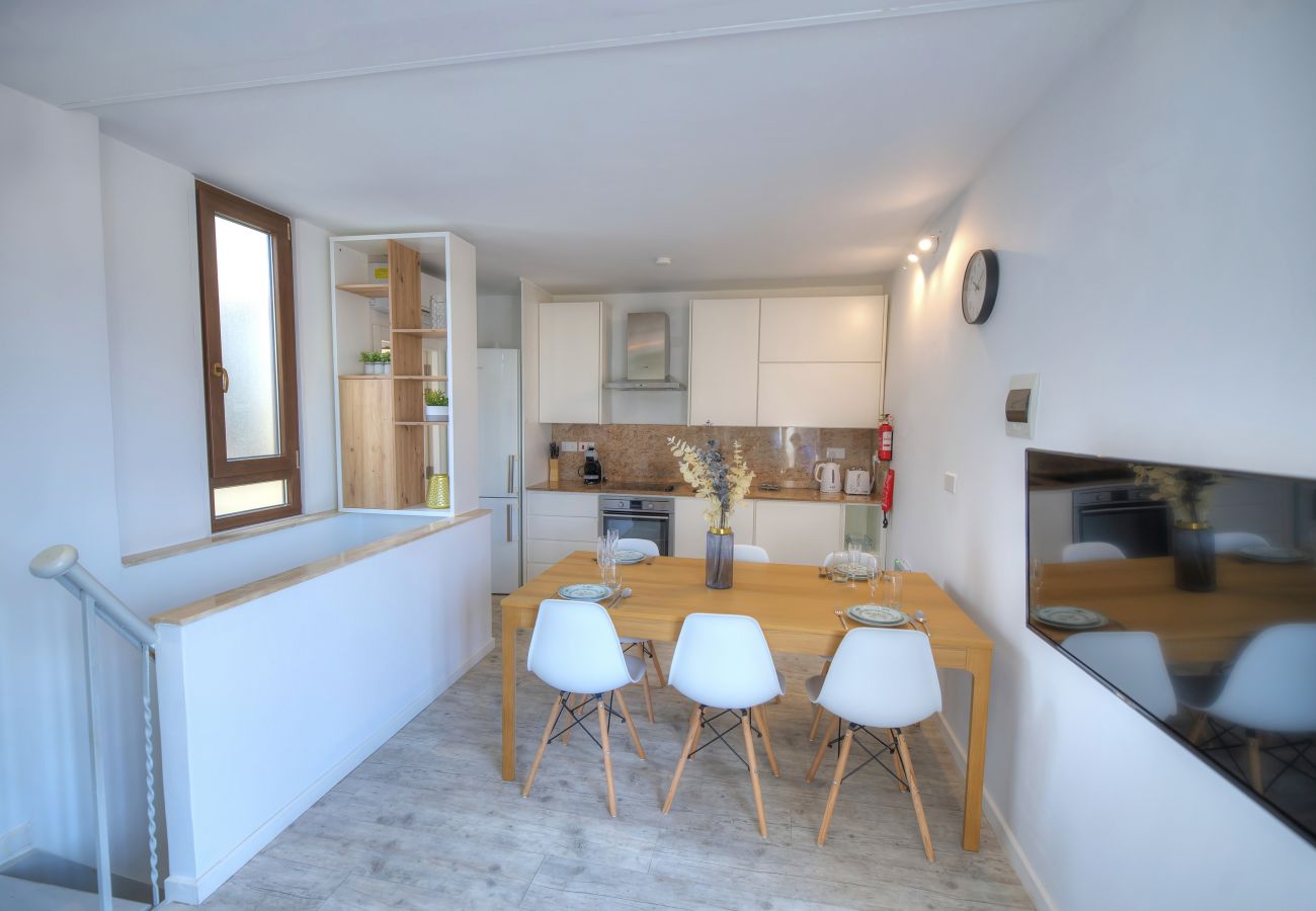 Apartamento en Valletta - Comfy 1 bedroom - Sun terrace & sea views GBUH1-1