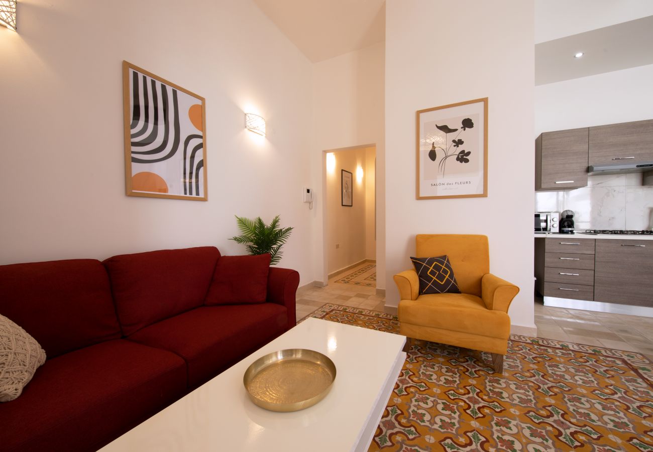 Apartamento en St Julian's - Traditional 2 bedroom house with yard SSCH1