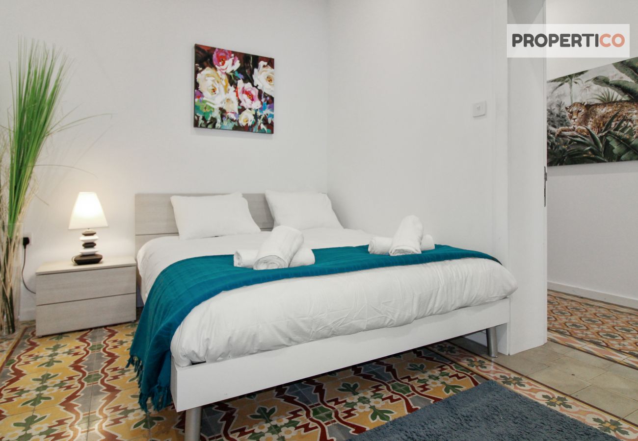 Casa adosada en Gzira - Charming 2 bedroom townhouse, internal yard JDES1-1