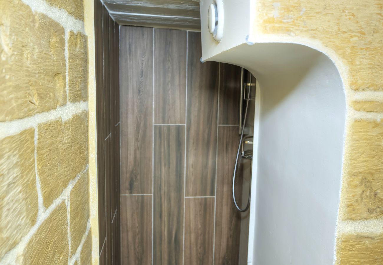 Casa adosada en Valletta - 1bedroom with amazing views in Valletta center JSPI1-1