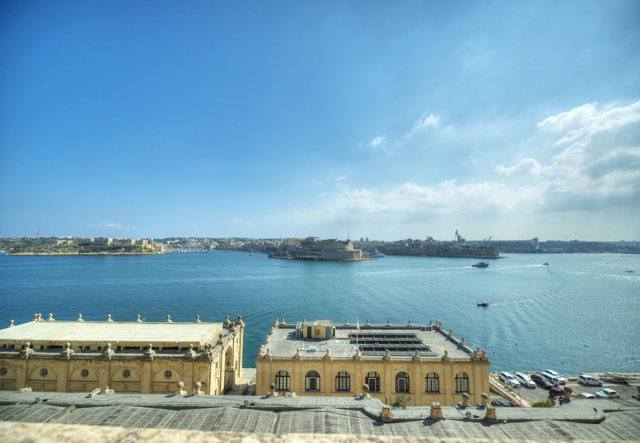 Casa adosada en Valletta - 1bedroom with amazing views in Valletta center JSPI1-1