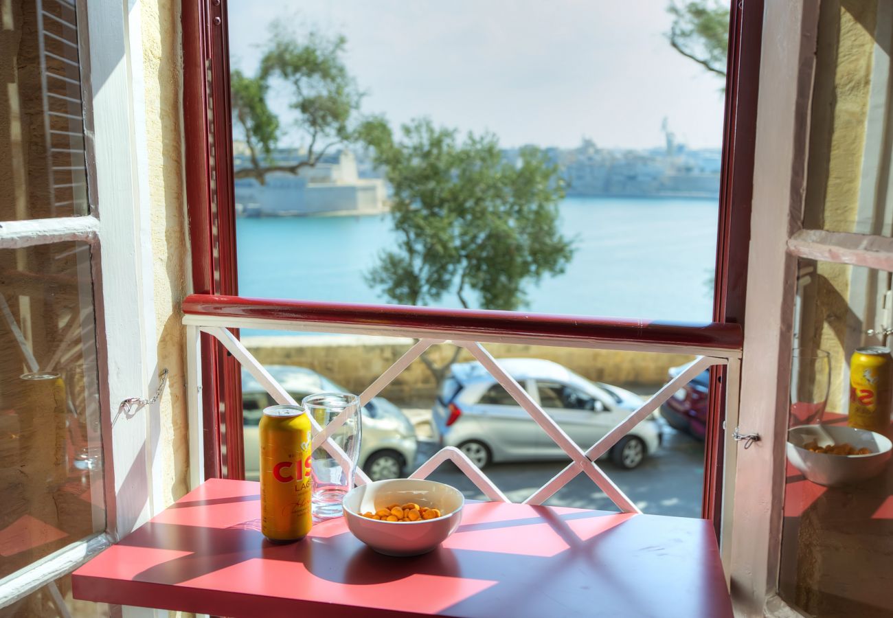 Casa adosada en Valletta - 1bedroom with amazing views in Valletta center JSPI1-1