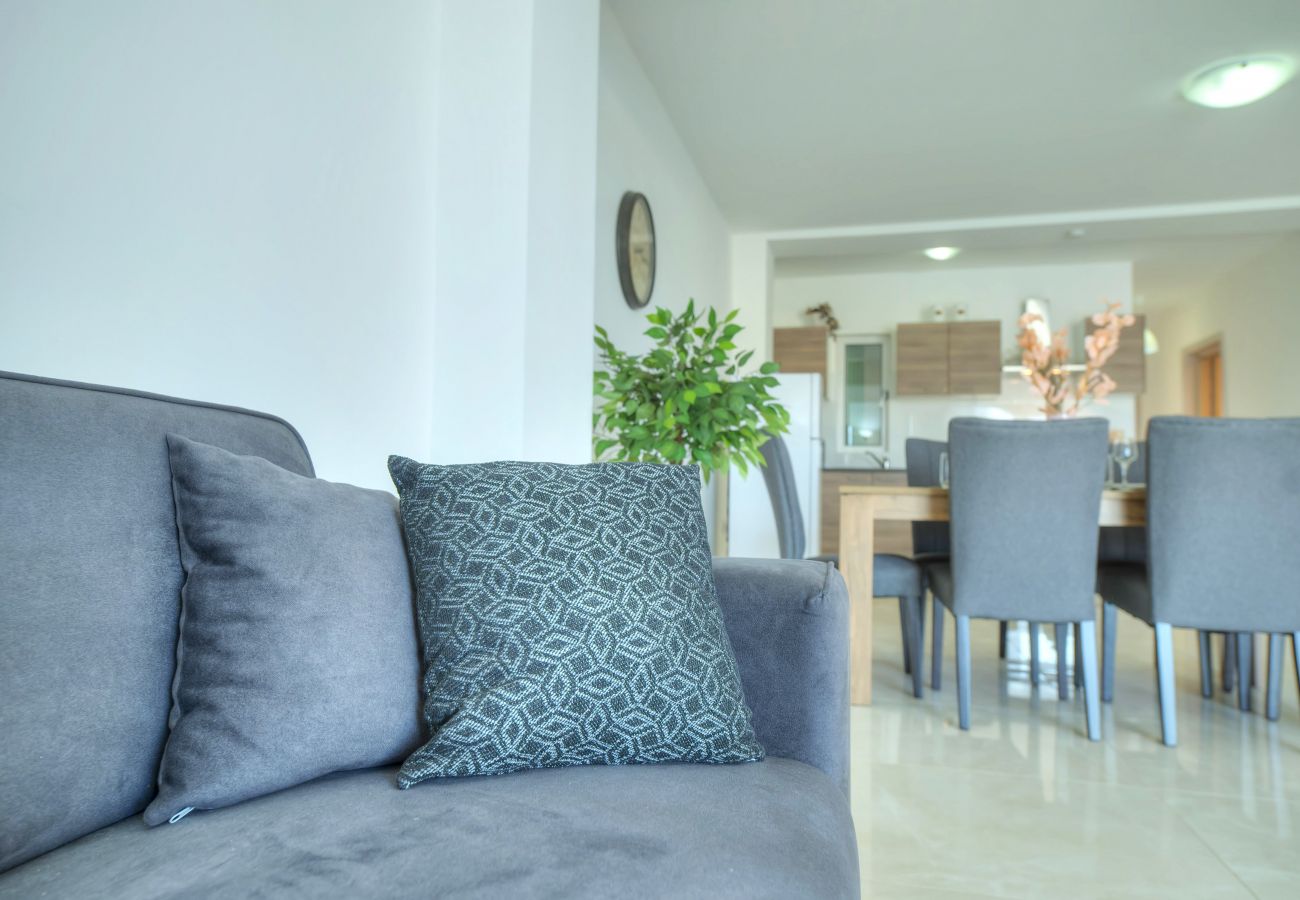 Apartamento en Gzira - Bright & modern 2bedrooms with sea views GOGZR1-2