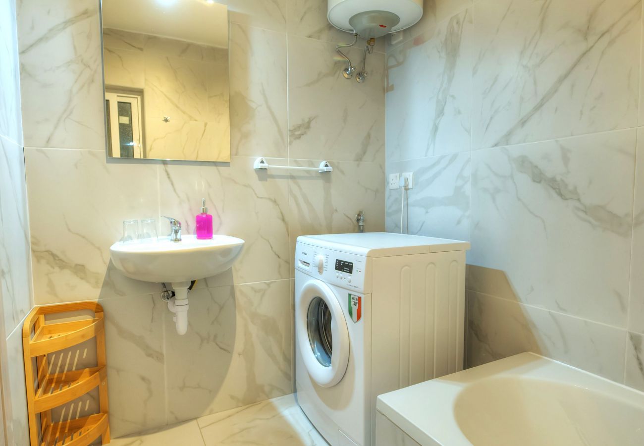 Apartamento en Gzira - Bright & modern 2bedrooms with sea views GOGZR1-2