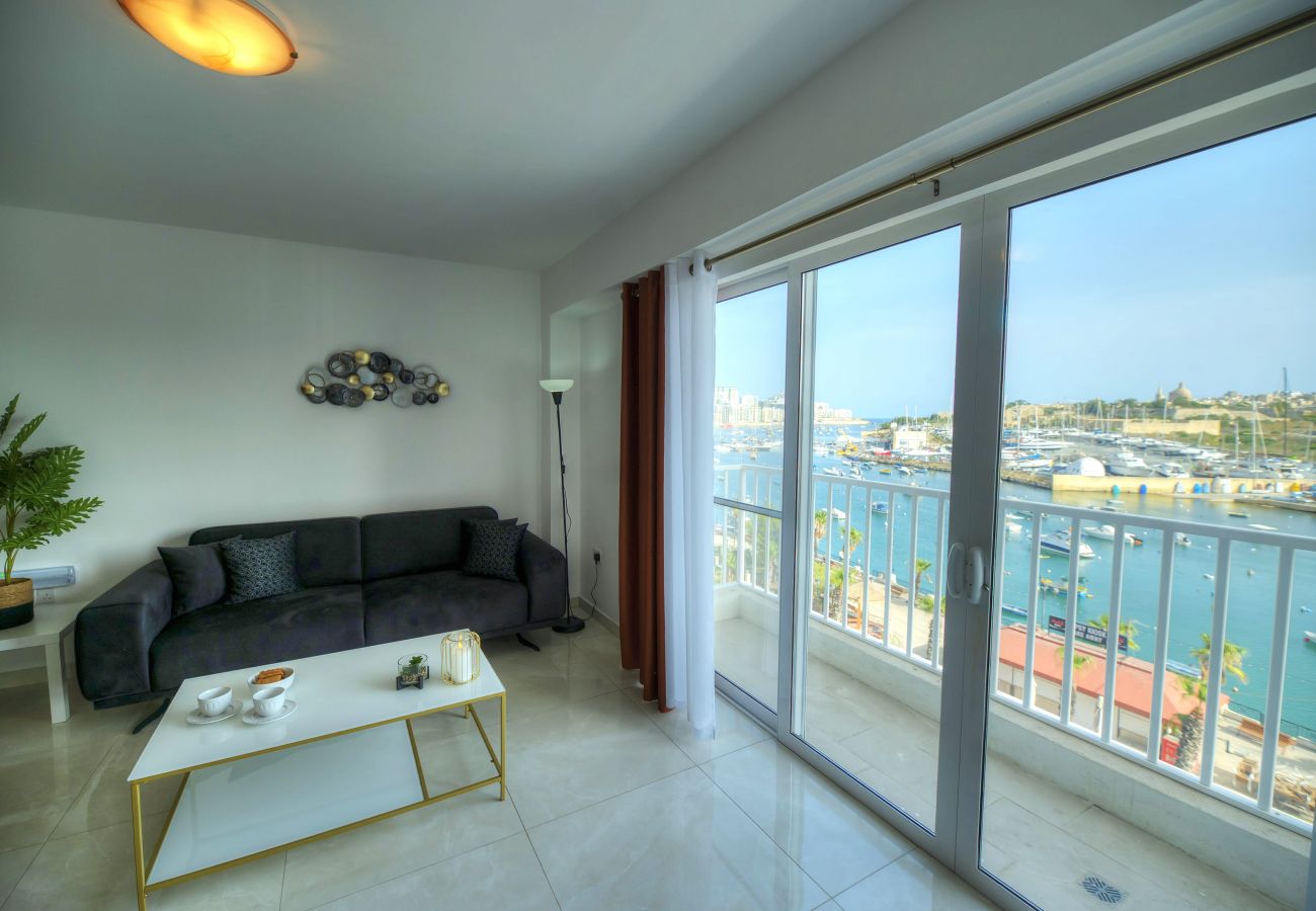 Apartamento en Gzira - Seafront beautifully furnished 2 bedrooms GOGZR1-3