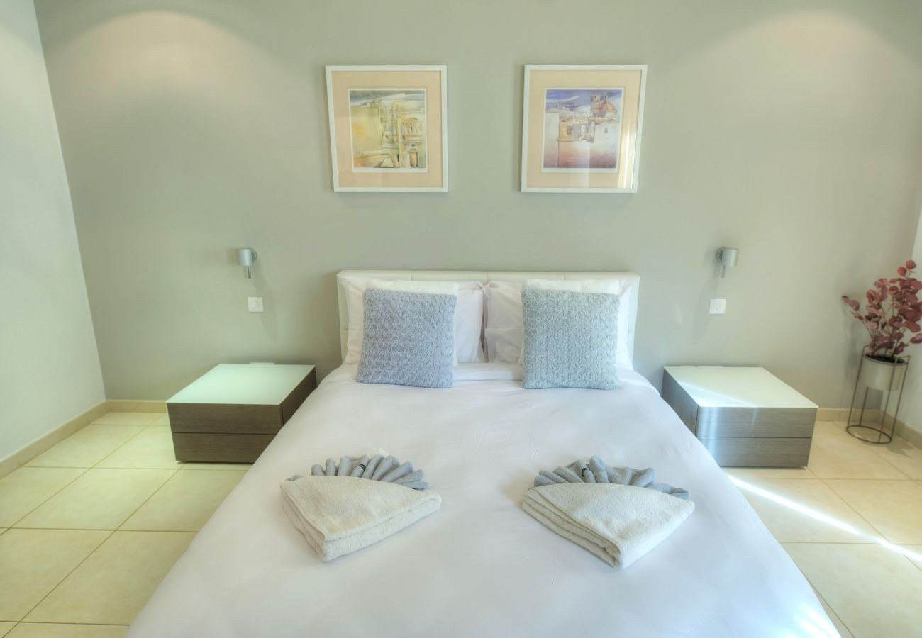 Apartamento en St Julian's - Large & modern 3bedroom in prime location WPAC1-1