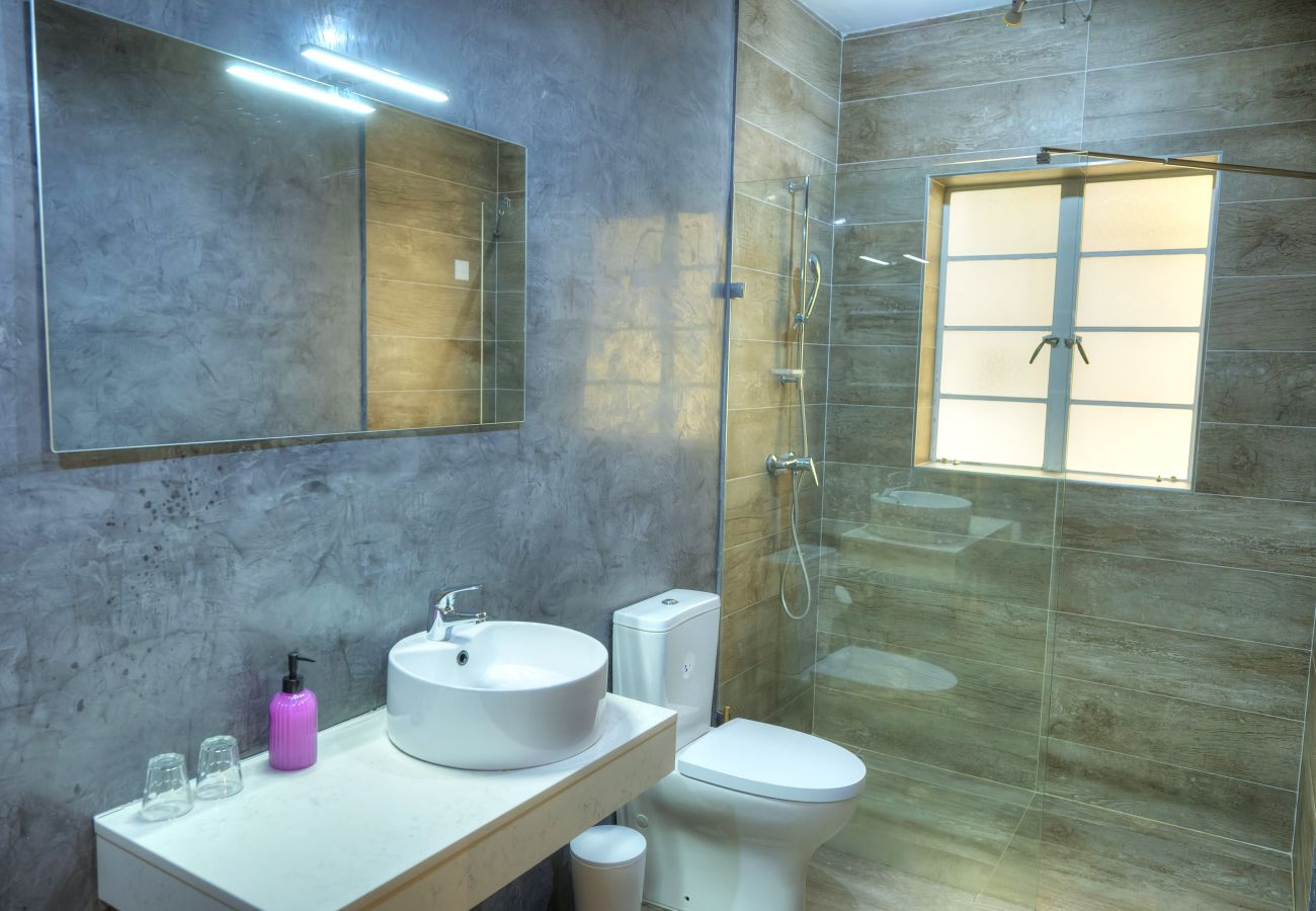 Apartamento en Sliema - Spacious seafront 3 bedrooms - balcony GOSLM-7