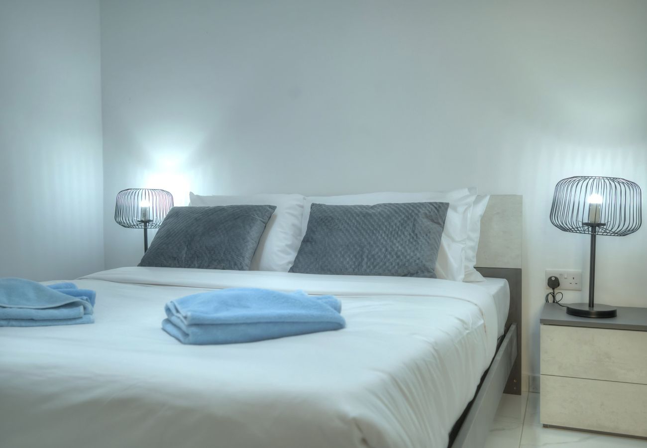 Apartamento en Sliema - Spacious and cozy 1 bedroom near seafront PCAL1-1